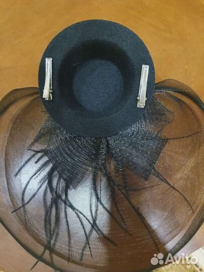 Шляпка женская