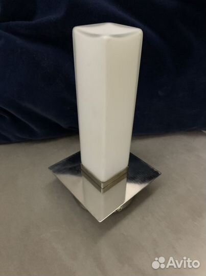 Светильник влагозащищенный. Производство Австрия