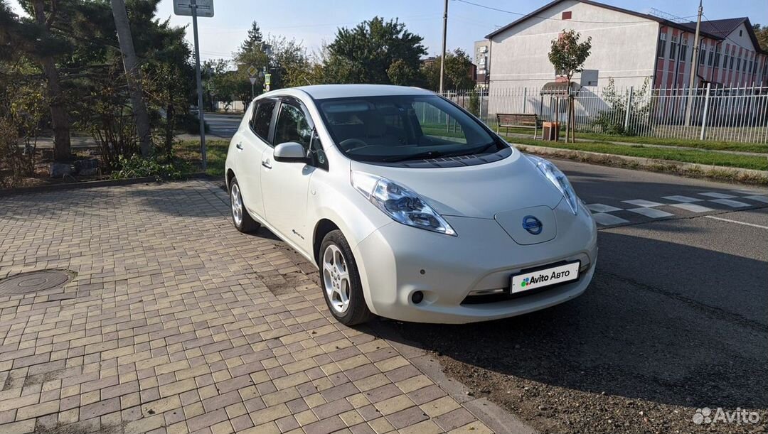 Nissan Leaf AT, 2012, 94 000 км