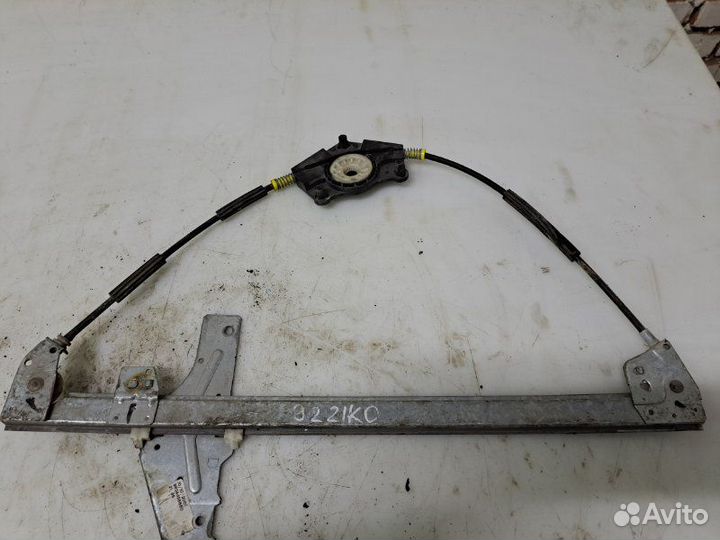 Стеклоподъемный механизм передний левый