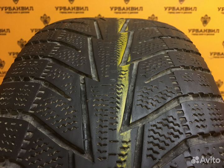 Hankook Winter I'Cept iZ 2 W616 215/55 R17 98T