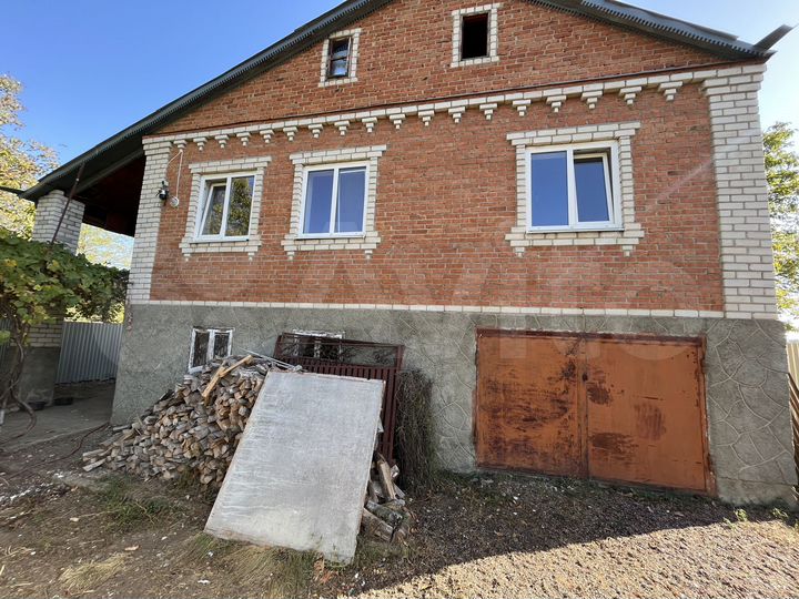 Дом 161,8 м² на участке 20 сот.