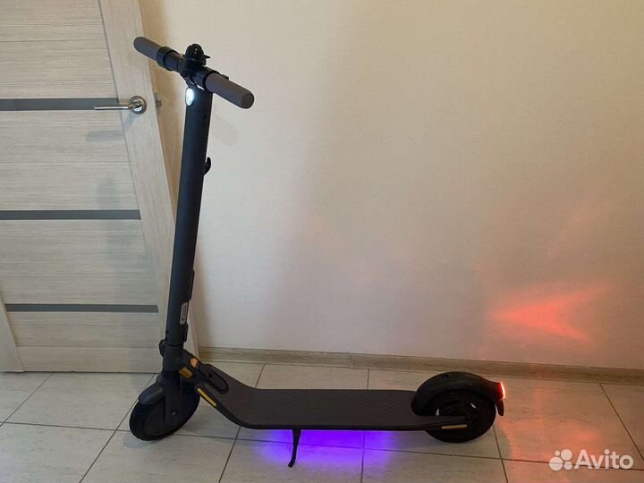 Электросамокат Ninebot e25a