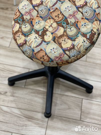 Ортопедический танцующий стул