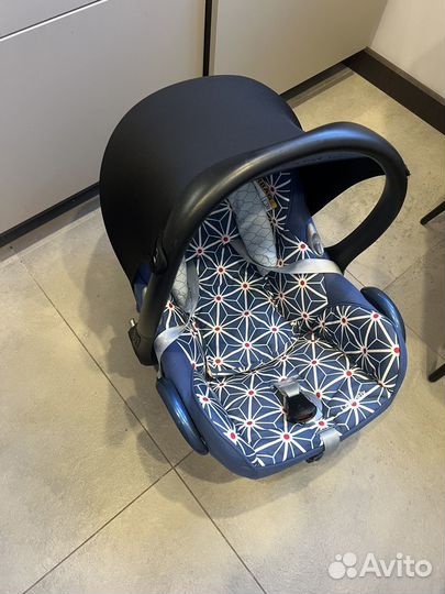 Автолюлька maxi cosi с системой isofix