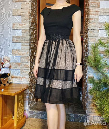 Платье вечернее