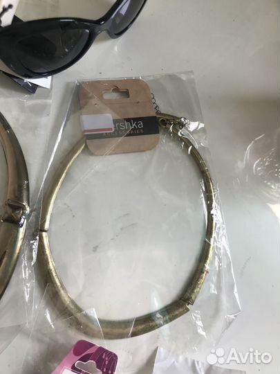 Бижутерия и очки