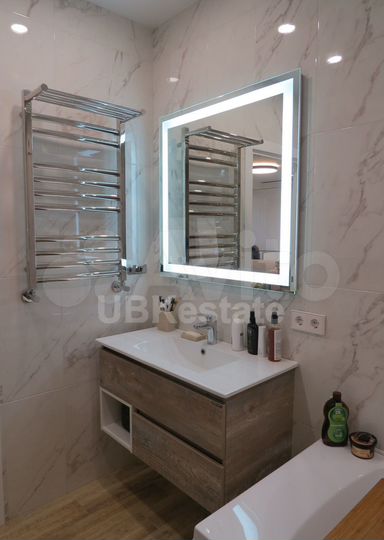 3-к. квартира, 85 м², 4/12 эт.