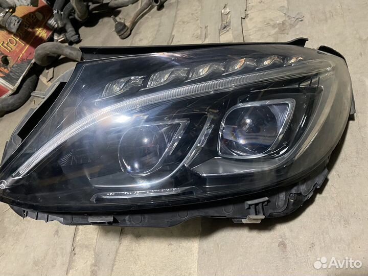 Mercedes C 205 class фара левая