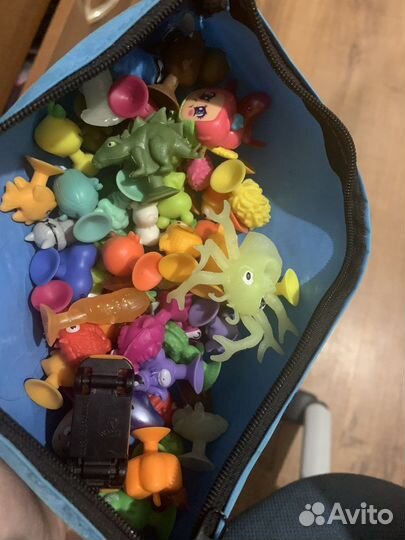 Много прилипал