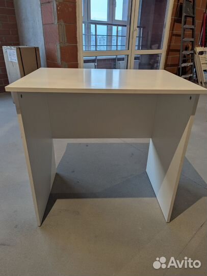 Письменный стол IKEA marren 21915