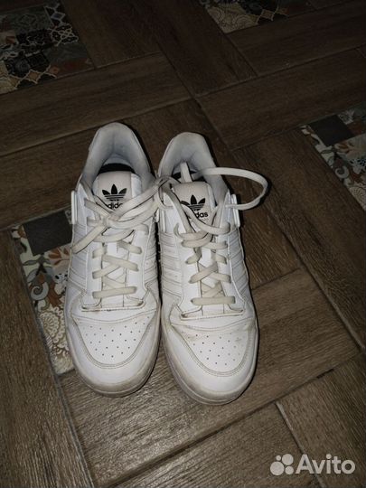 Кеды adidas forum low белые