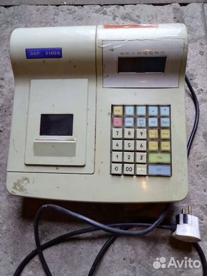 Кассовый аппарат экр Б/У 2 шт цена 500руб