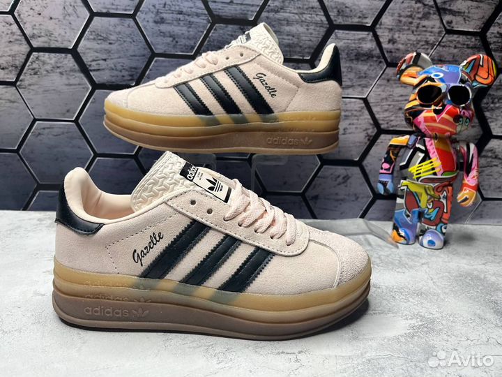 Кроссовки женские Adidas Gazelle розовые