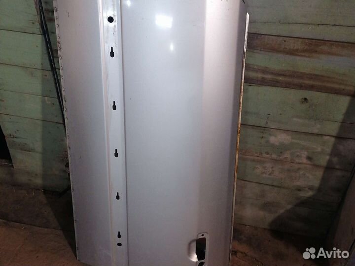 Дверь передняя левая а8д2