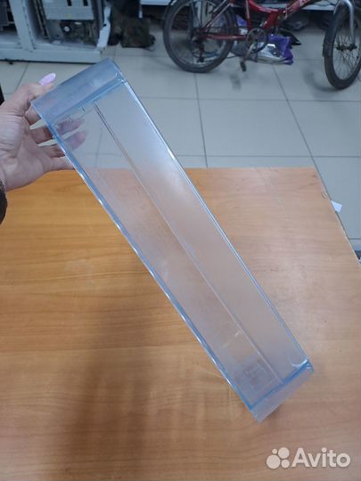 Полка (балкон) на дверь холодильника Beko 43,5см