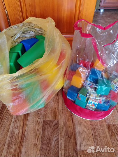 Детские игрушки