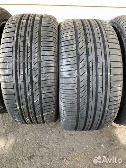 Kinforest KF550-UHP 275/40 R22 107Y