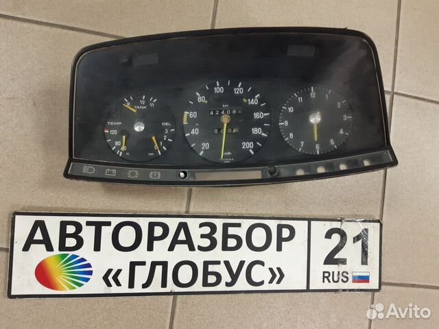 Приборная панель Mersedes-benz W123