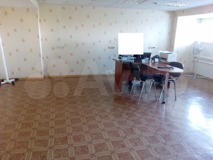 Офис, 1700 м²