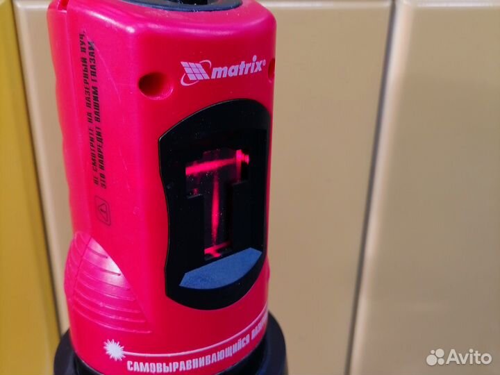 Т) Лазерный уровень matrix