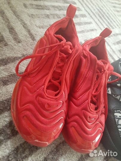 Обувь женская 40 размер кроссовки