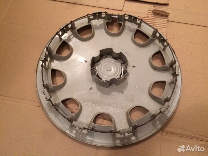 Колпак колеса Skoda Octavia 1U0601147F