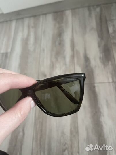 Солнцезащитные очки Yves Saint Laurent оригинал