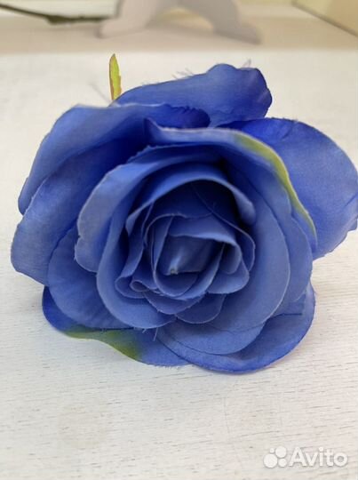 Листва и цветы искусственные