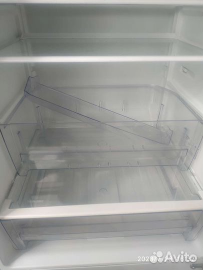 Полки ящики для холодильника Beko компрессор