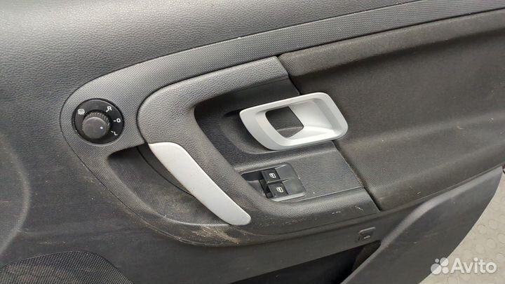 Дверь боковая правая передняя Skoda Fabia