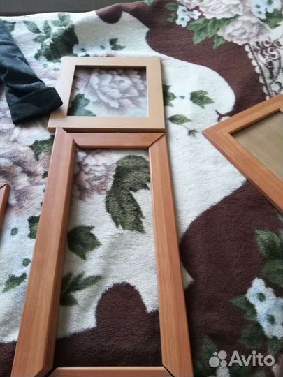 Рамки для фото и картин