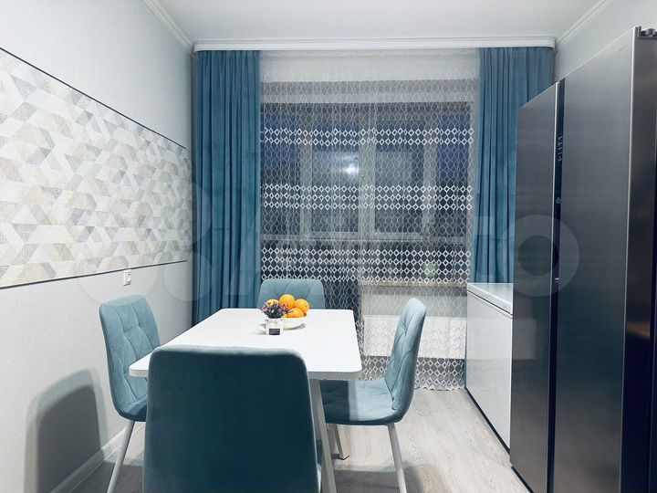 2-к. квартира, 58,7 м², 2/5 эт.