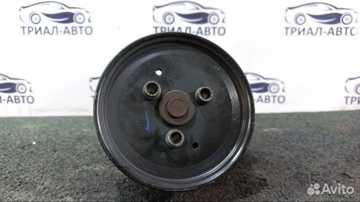 Насос гур Q7