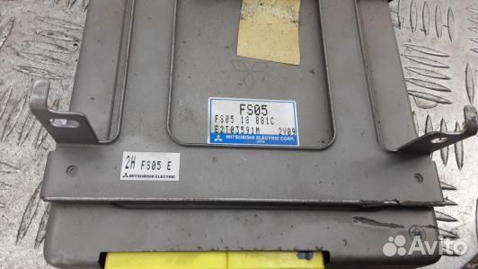 Блок управления двигателем mazda 626 GE (7SE20PF01