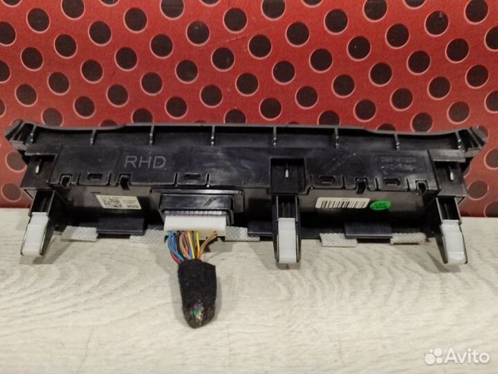 Кнопка подогрева сидений Hyundai Santa Fe 2.2