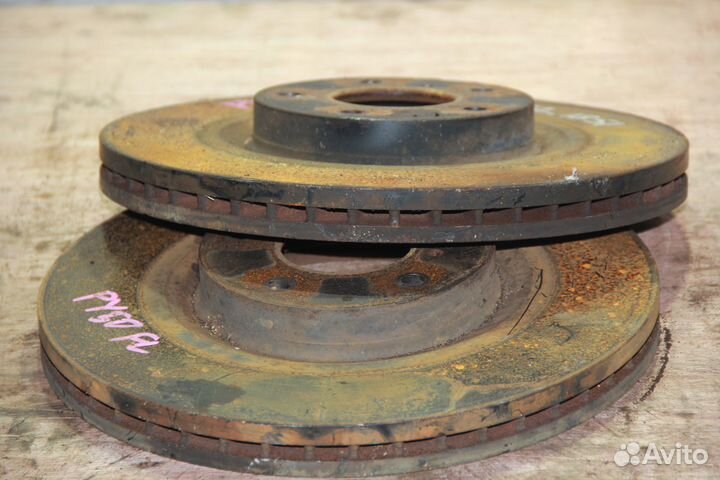 Тормозной диск перед c Nissan Fuga Y50 VQ25DE