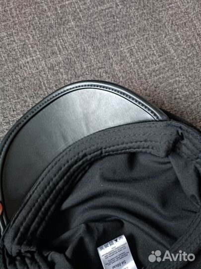 Кепи женская черная, кожаный козырек