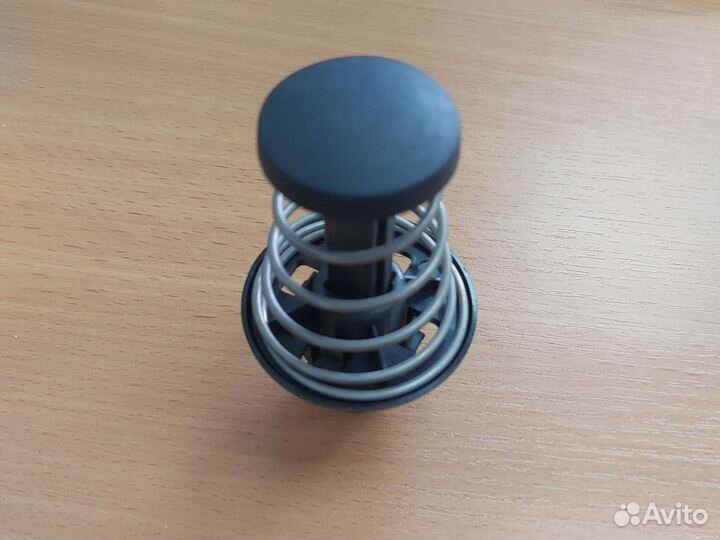 Отбойник капота упор Мерседес C,E, AMG, CLS 2016