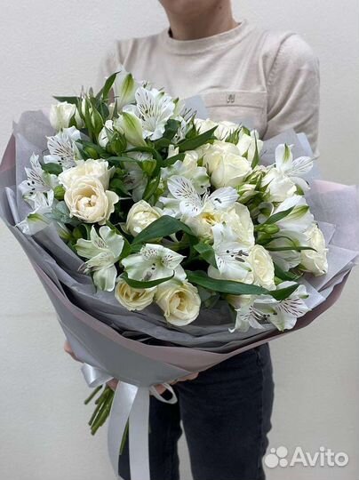 Сборные цветочные букеты