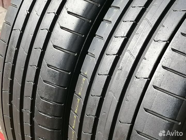 Pirelli P Zero PZ4 245/50 R19