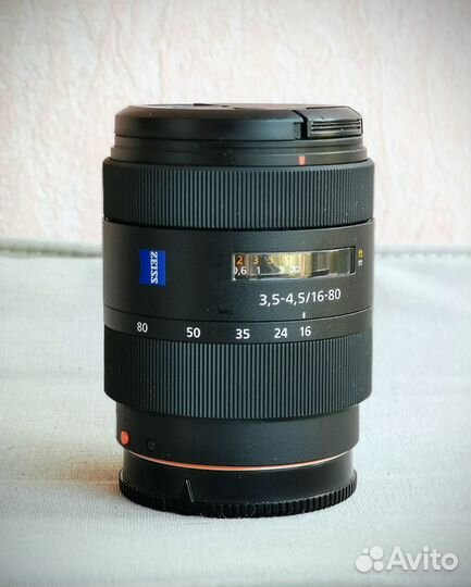 Sony Carl Zeiss 16-80mm ZA как новый