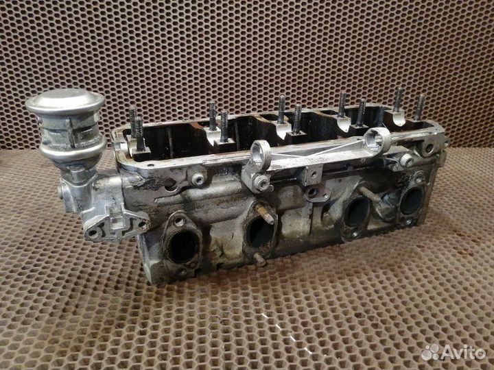Головка блока цилиндров Volkswagen Golf 6 BSE 1.6