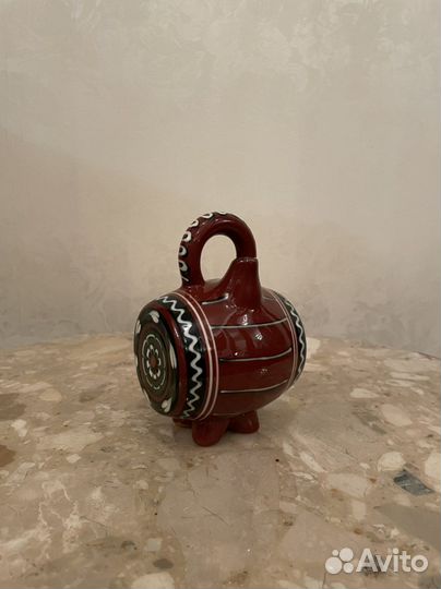 Кувшин декоративный