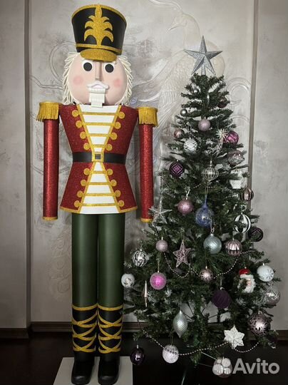 Ростовая фигура Солдат