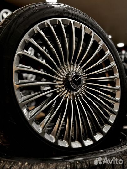 Колеса на Мерседес под Майбах R-19