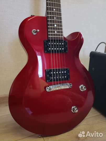 Электрогитара Yamaha AES420 с комбиком (отдельно)