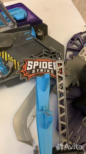 Трек - парковка с горкой