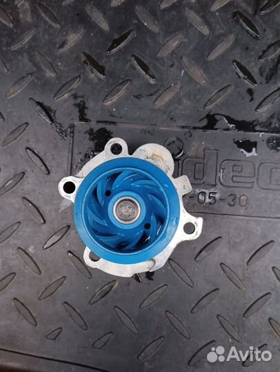 Водяная помпа Audi