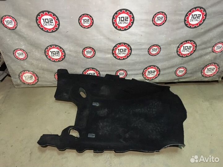 Ковер пола передний правый Jeep Grand Cherokee WK2